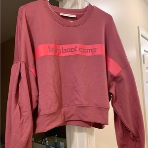 Burn boot camp crop sweater XL